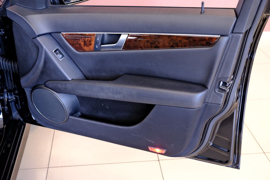 Продам Mercedes-Benz C-Class 250 2014 года в Одессе