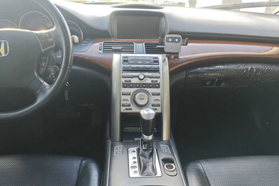 Продам Honda Legend 2006 года в Киеве