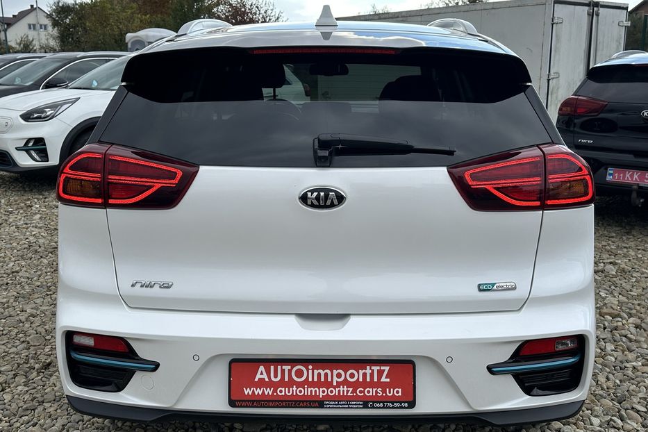 Продам Kia Niro 64кВт Макс.комплектація!  2021 года в Львове