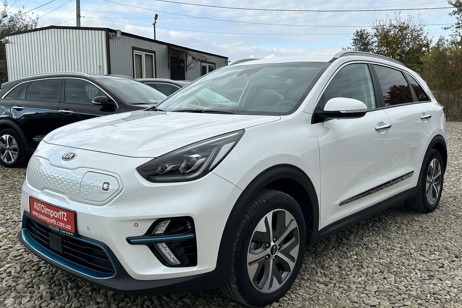 Продам Kia Niro 64кВт Макс.комплектація!  2021 года в Львове