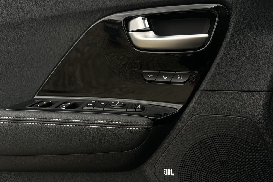 Продам Kia Niro 64кВт Макс.комплектація!  2021 года в Львове