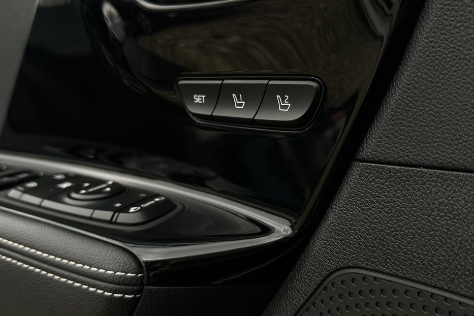 Продам Kia Niro 64кВт Макс.комплектація!  2021 года в Львове