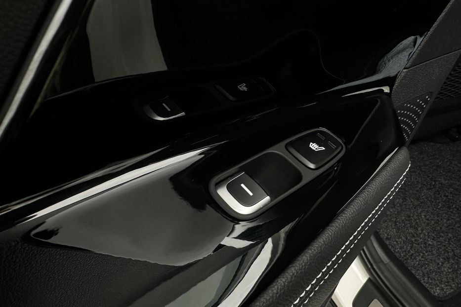 Продам Kia Niro 64кВт Макс.комплектація!  2021 года в Львове