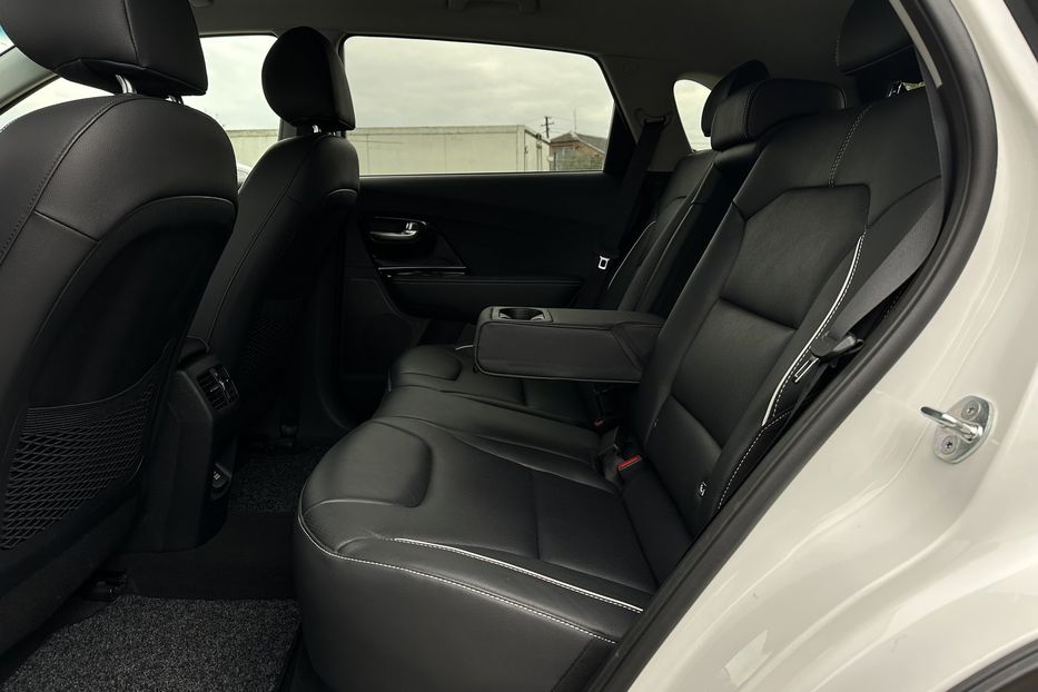 Продам Kia Niro 64кВт Макс.комплектація!  2021 года в Львове