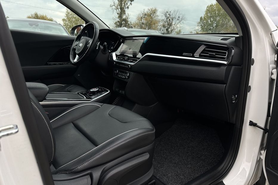 Продам Kia Niro 64кВт Макс.комплектація!  2021 года в Львове