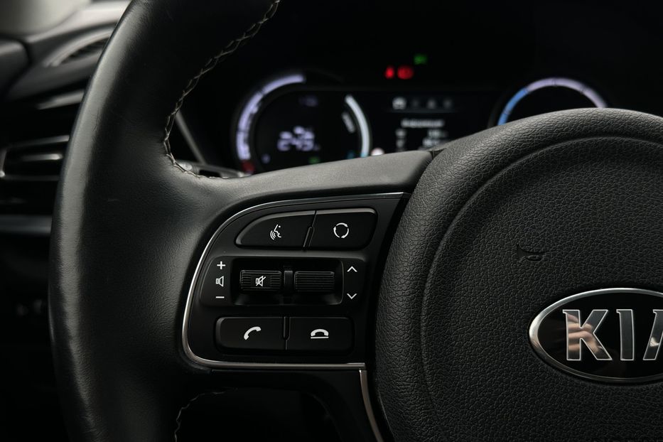 Продам Kia Niro 64кВт Макс.комплектація!  2021 года в Львове