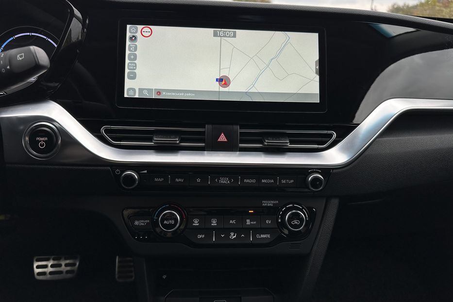 Продам Kia Niro 64кВт Макс.комплектація!  2021 года в Львове