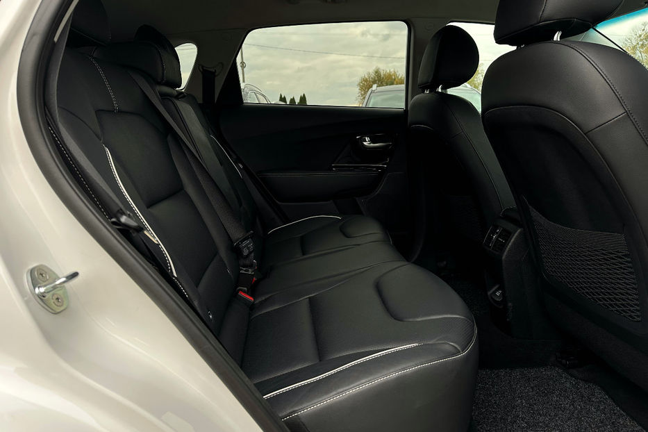Продам Kia Niro 64кВт Макс.комплектація!  2021 года в Львове