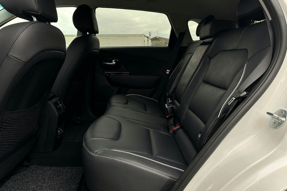 Продам Kia Niro 64кВт Макс.комплектація!  2021 года в Львове