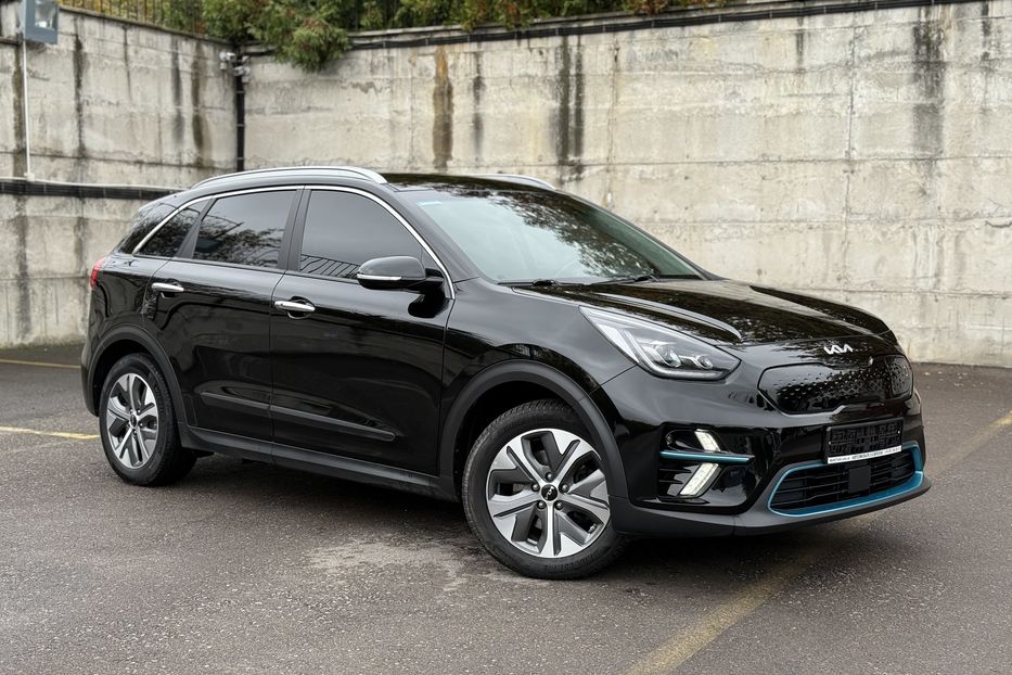Продам Kia Niro 64Kwt авто в Рівному 2022 года в Ровно