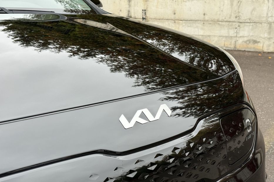 Продам Kia Niro 64Kwt авто в Рівному 2022 года в Ровно