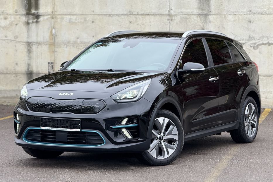 Продам Kia Niro 64Kwt авто в Рівному 2022 года в Ровно