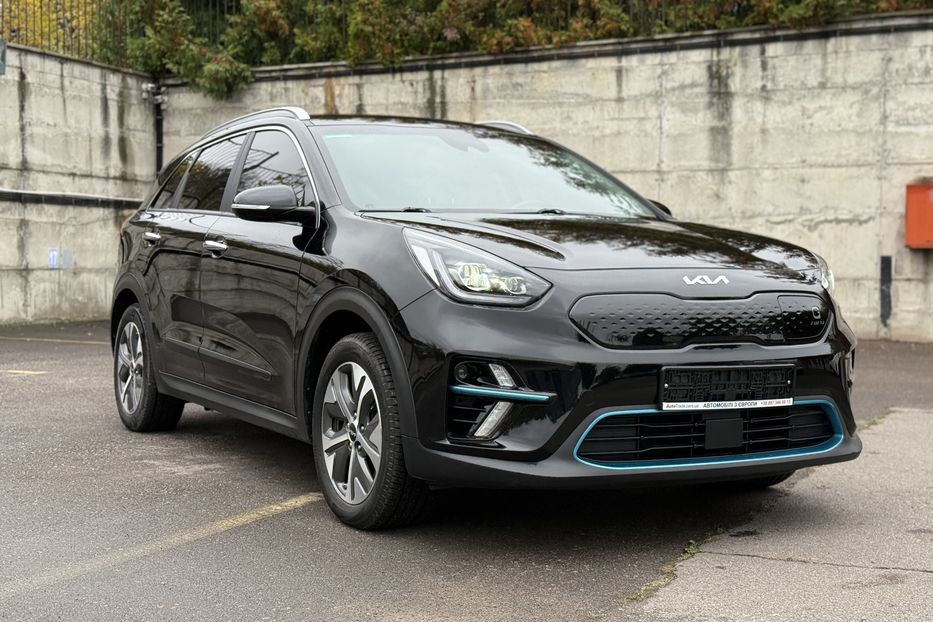 Продам Kia Niro 64Kwt авто в Рівному 2022 года в Ровно