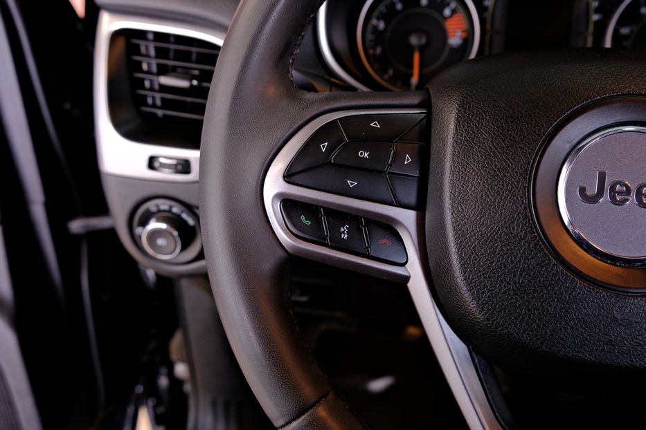 Продам Jeep Cherokee 2020 года в Одессе