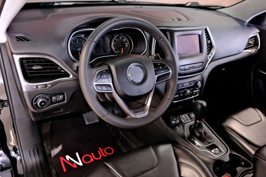 Продам Jeep Cherokee 2020 года в Одессе