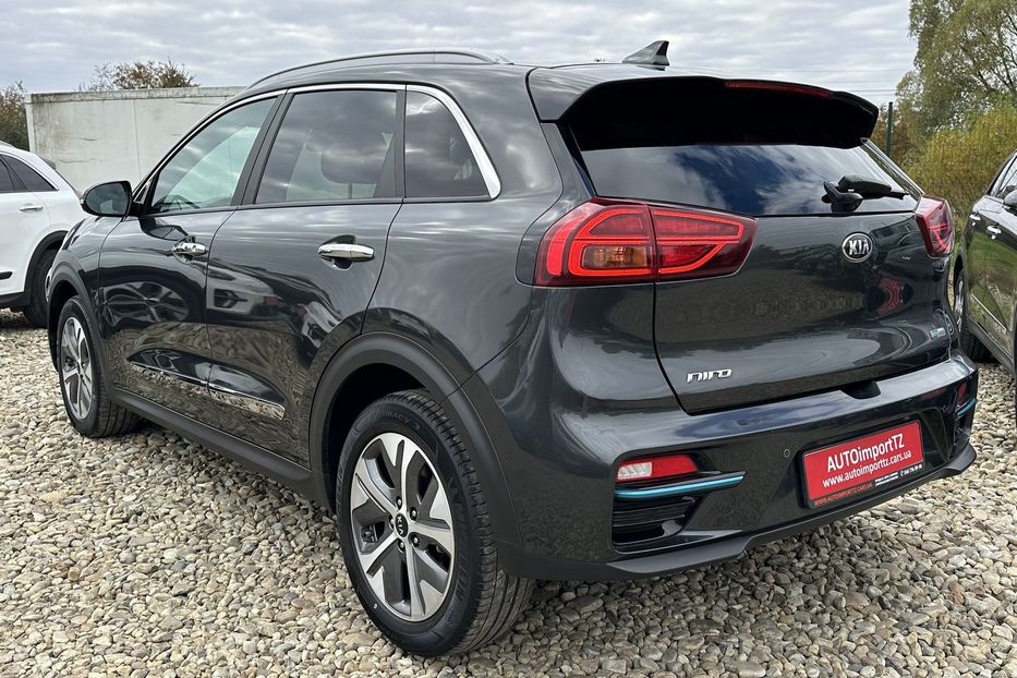 Продам Kia Niro 64кВт Макс.комплектація! 2021 года в Львове