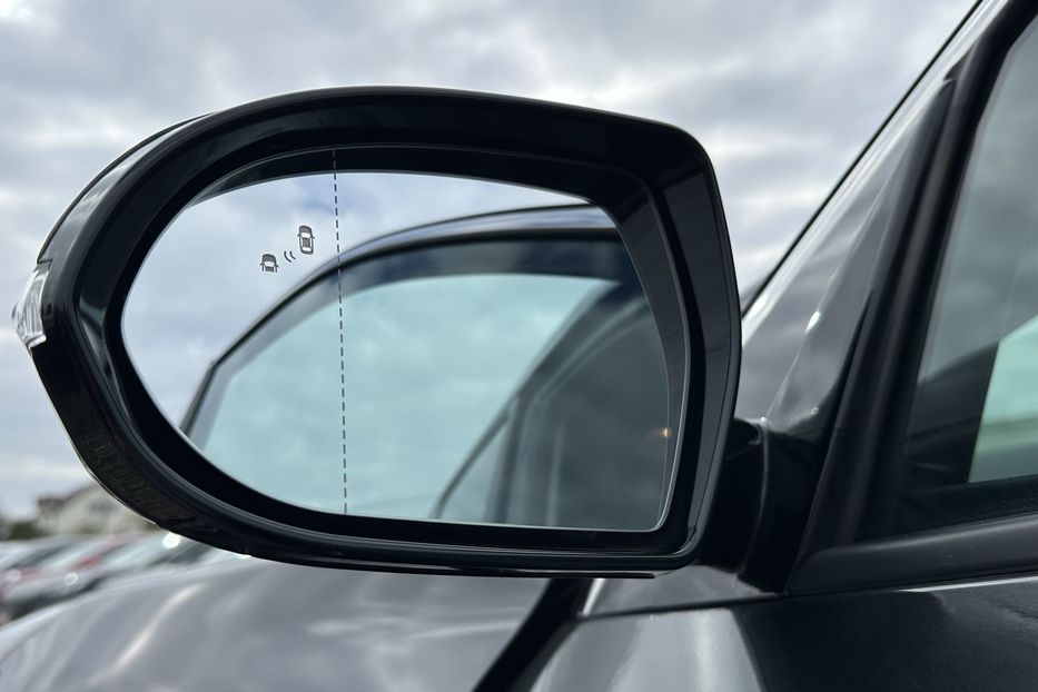 Продам Kia Niro 64кВт Макс.комплектація! 2021 года в Львове