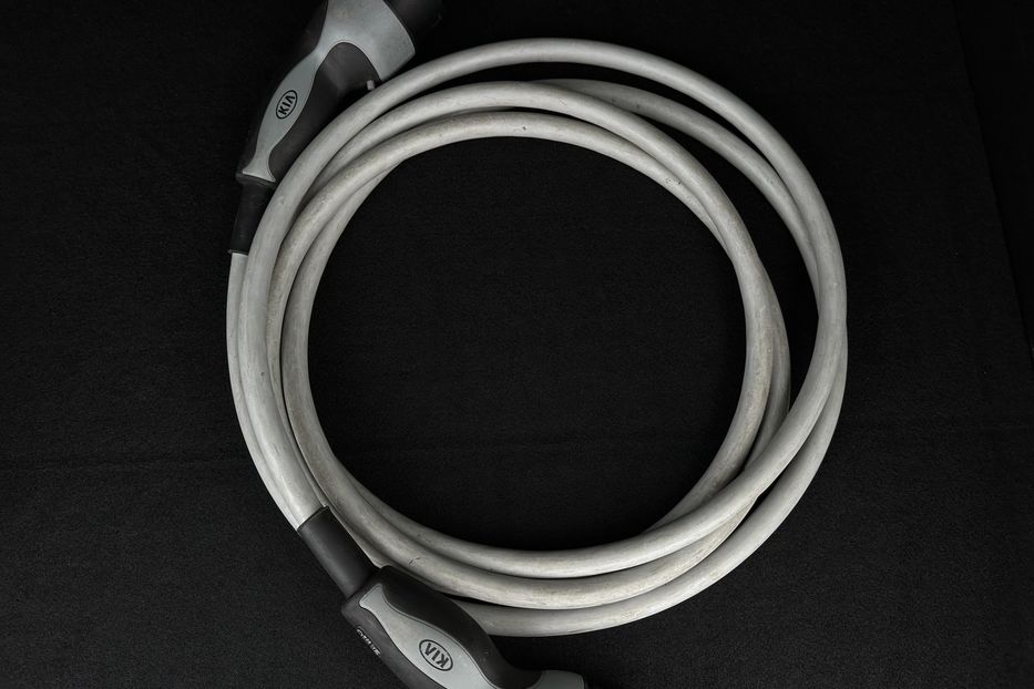 Продам Kia Niro 64кВт Макс.комплектація! 2021 года в Львове