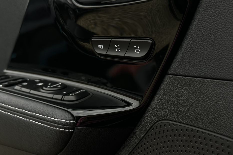 Продам Kia Niro 64кВт Макс.комплектація! 2021 года в Львове