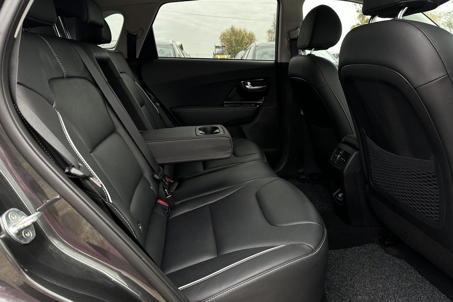 Продам Kia Niro 64кВт Макс.комплектація! 2021 года в Львове