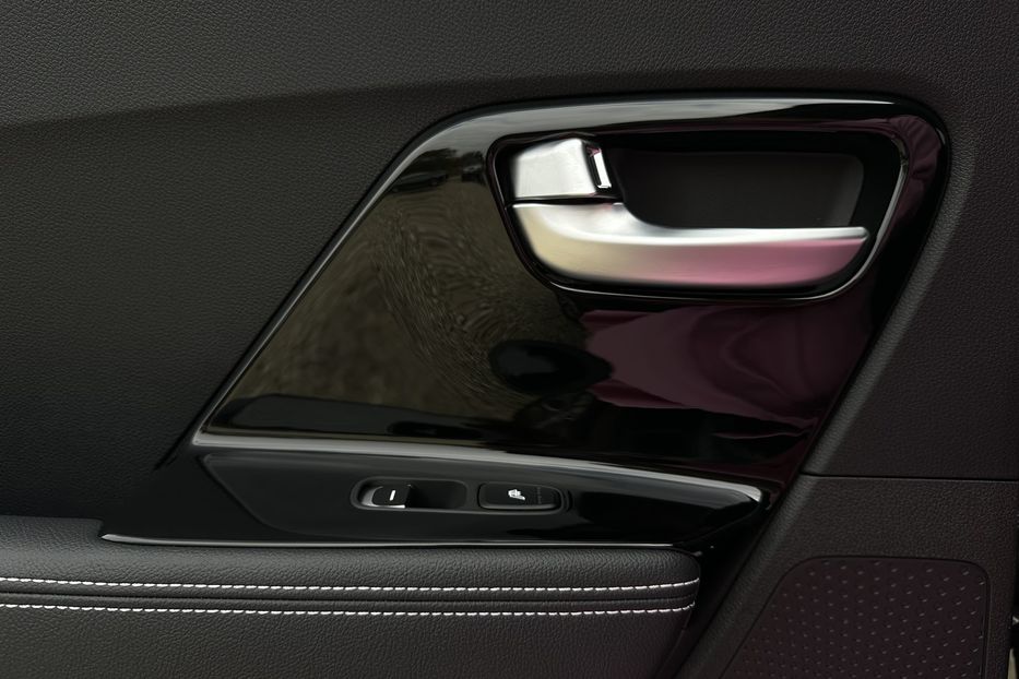 Продам Kia Niro 64кВт Макс.комплектація! 2021 года в Львове