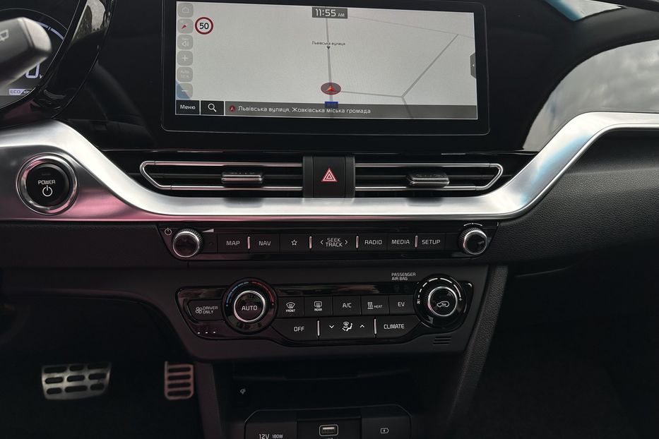 Продам Kia Niro 64кВт Макс.комплектація! 2021 года в Львове