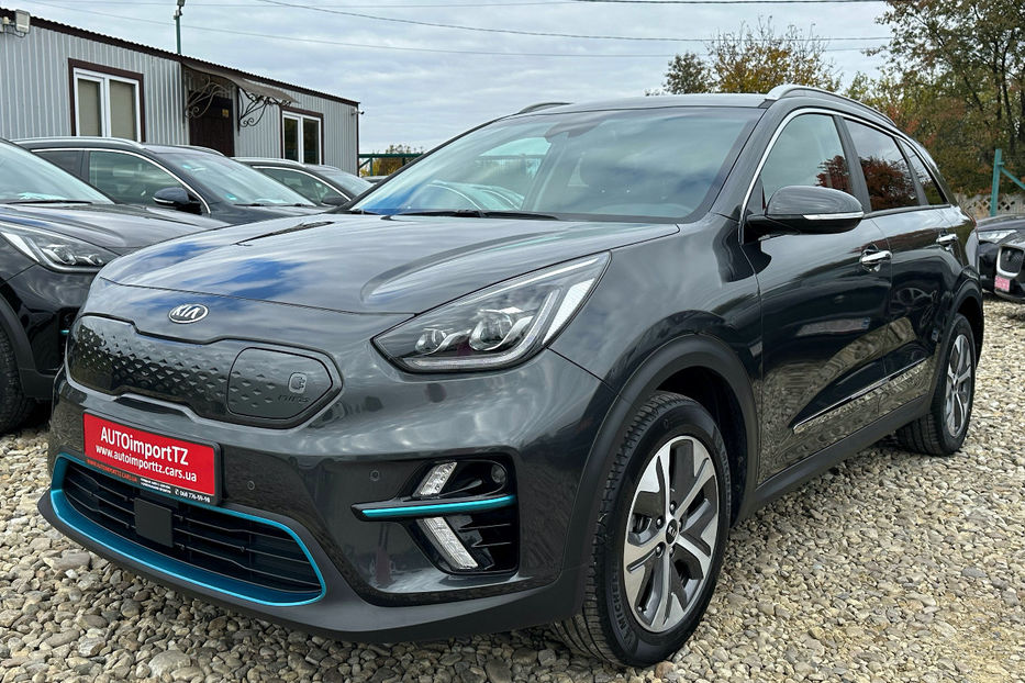 Продам Kia Niro 64кВт Макс.комплектація! 2021 года в Львове