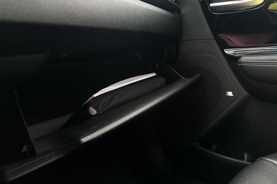 Продам Kia Niro 64кВт Макс.комплектація! 2021 года в Львове