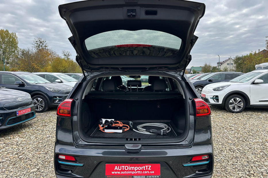 Продам Kia Niro 64кВт Макс.комплектація! 2021 года в Львове