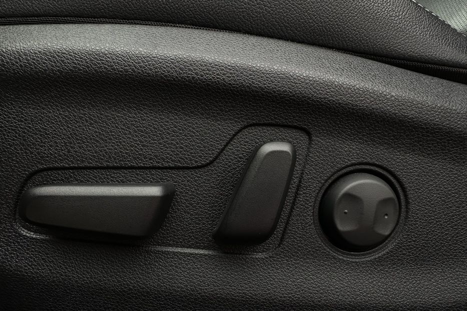 Продам Kia Niro 64кВт Макс.комплектація! 2021 года в Львове