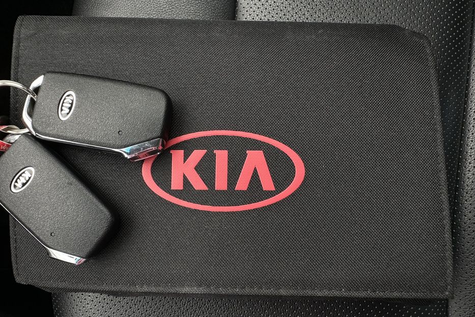 Продам Kia Niro 64кВт Макс.комплектація! 2021 года в Львове