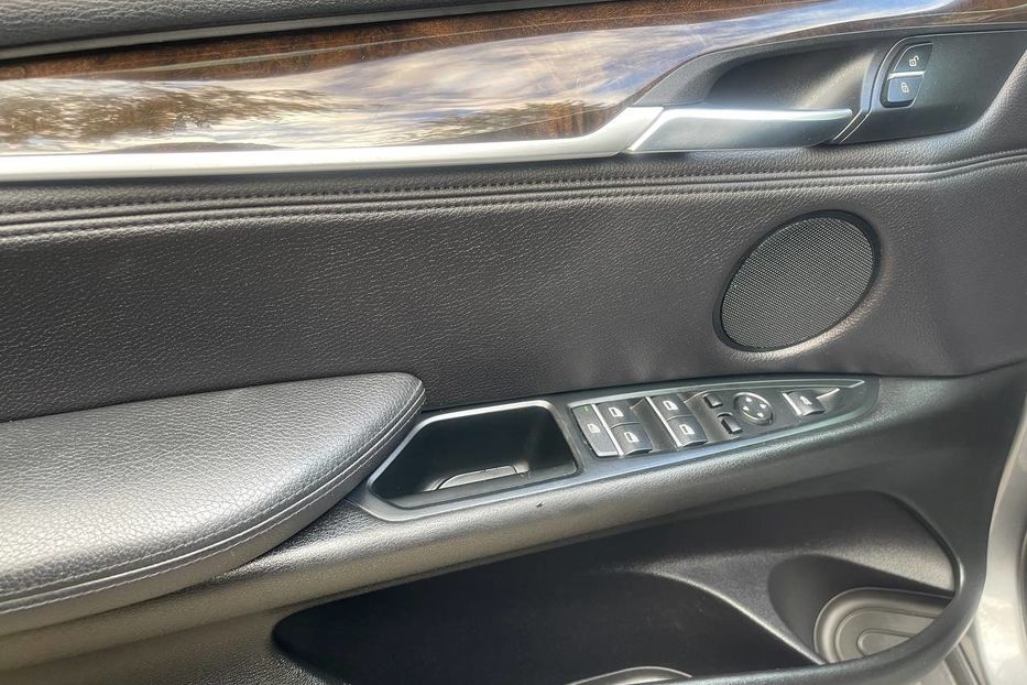 Продам BMW X5 2014 года в Черновцах