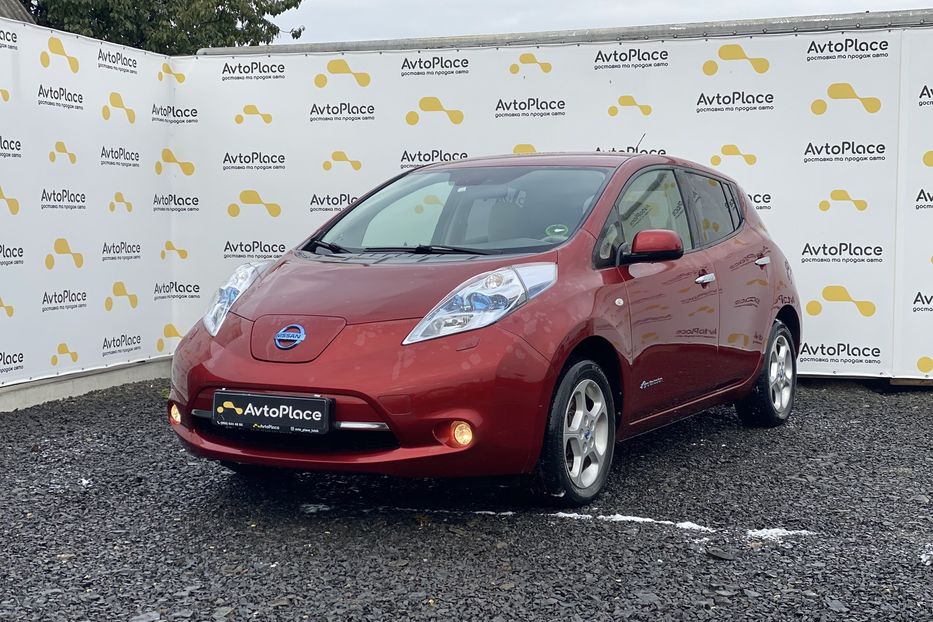 Продам Nissan Leaf 2012 года в Луцке