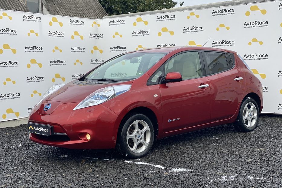 Продам Nissan Leaf 2012 года в Луцке