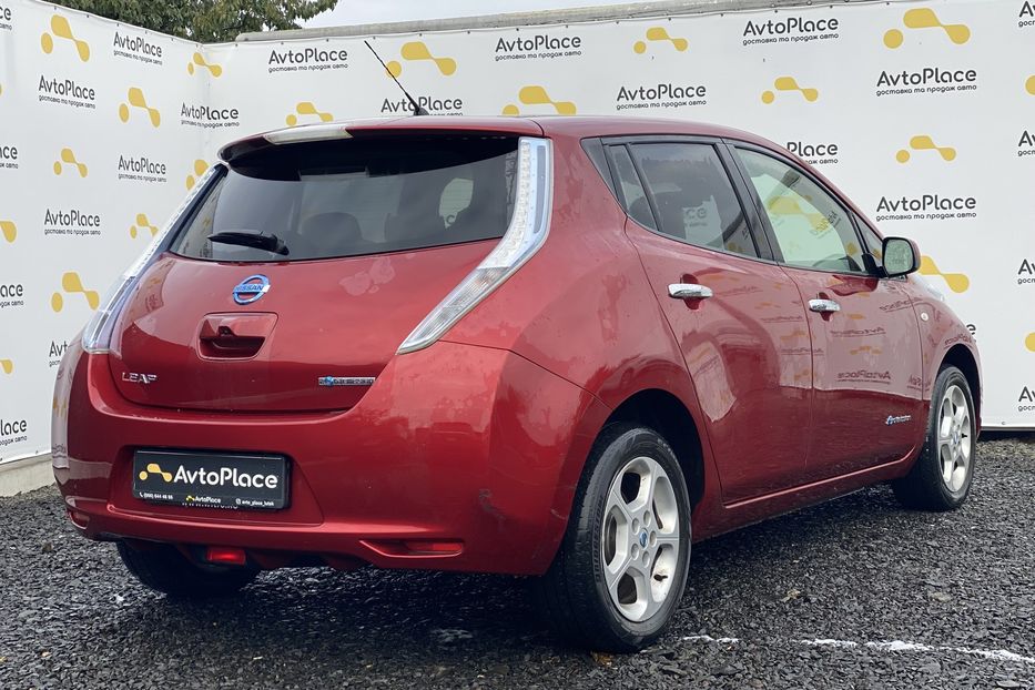 Продам Nissan Leaf 2012 года в Луцке