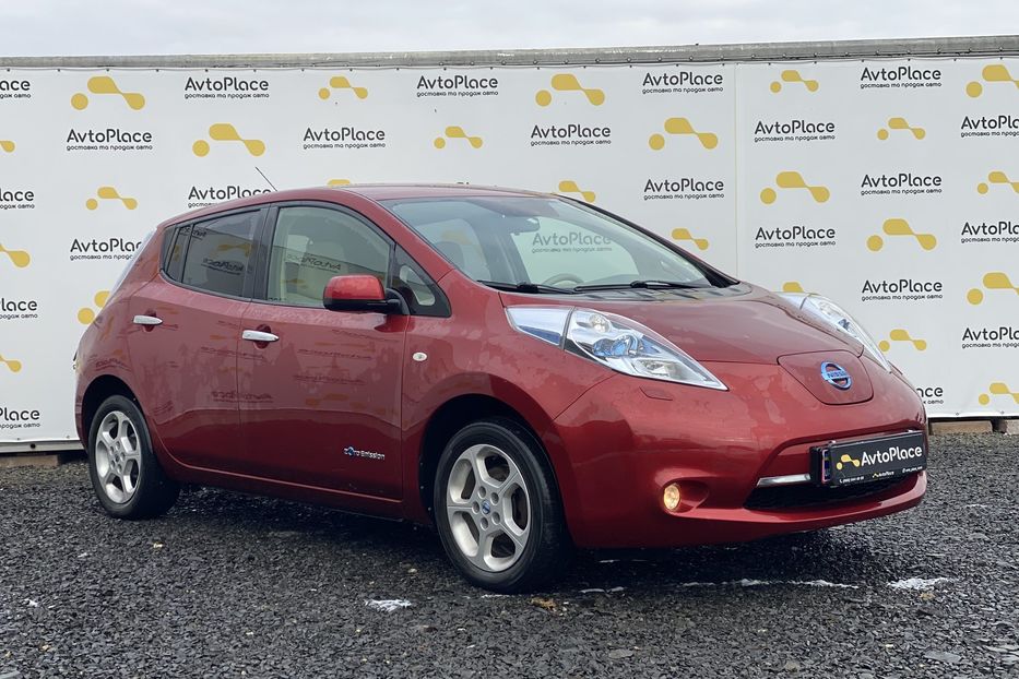Продам Nissan Leaf 2012 года в Луцке