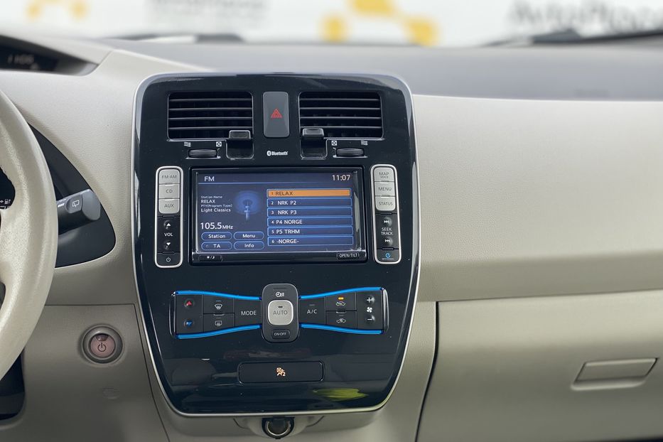 Продам Nissan Leaf 2012 года в Луцке