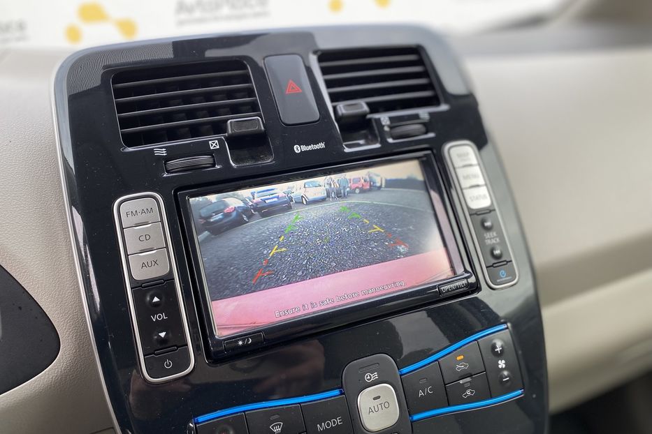 Продам Nissan Leaf 2012 года в Луцке