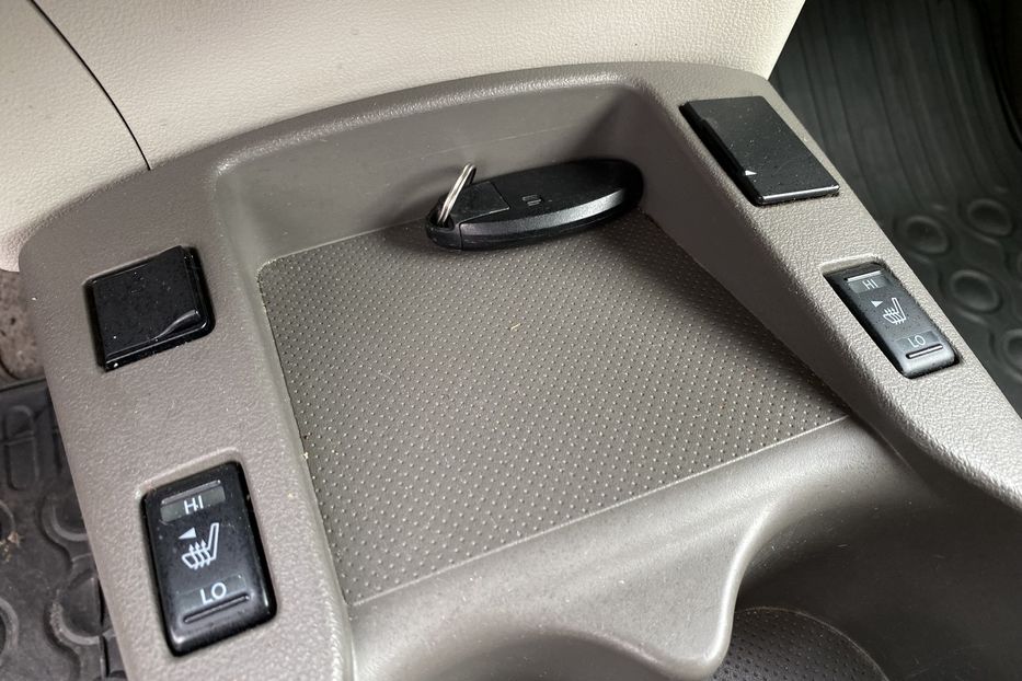 Продам Nissan Leaf 2012 года в Луцке