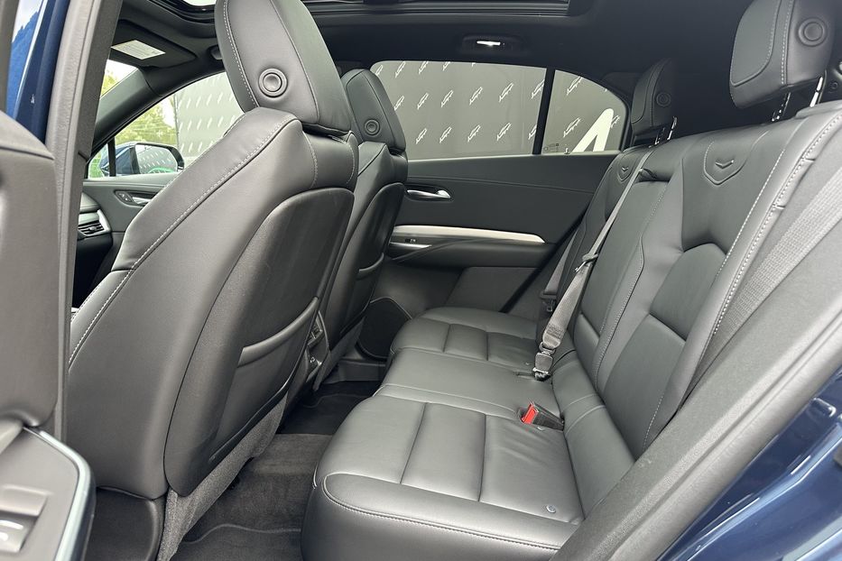 Продам Cadillac XTS XT4  350T AWD 2022 года в Киеве