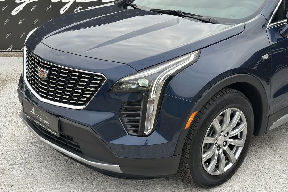Продам Cadillac XTS XT4  350T AWD 2022 года в Киеве