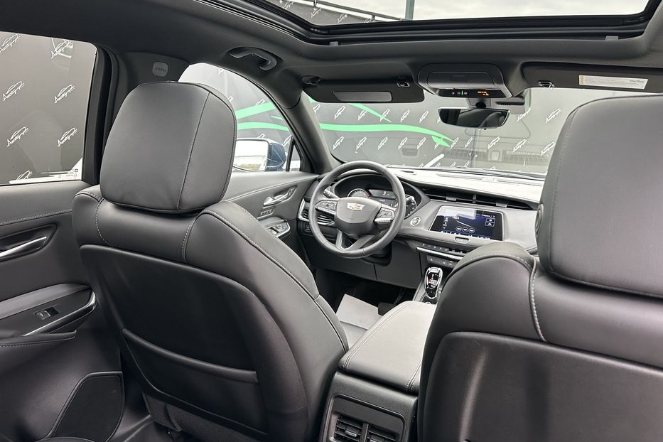 Продам Cadillac XTS XT4  350T AWD 2022 года в Киеве