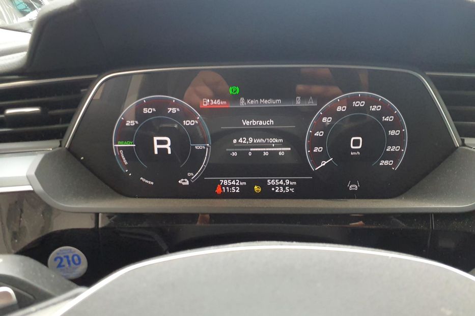 Продам Audi E-Tron S line55 300 v7890 2020 года в Луцке