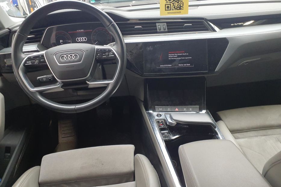 Продам Audi E-Tron S line55 300 v7890 2020 года в Луцке