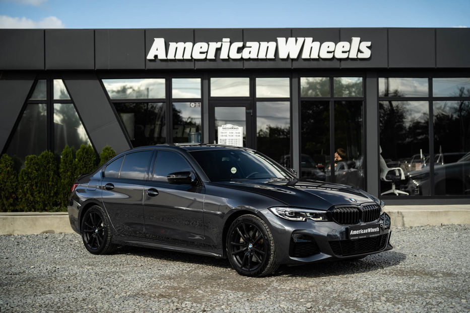 Продам BMW 330 I 2019 года в Черновцах