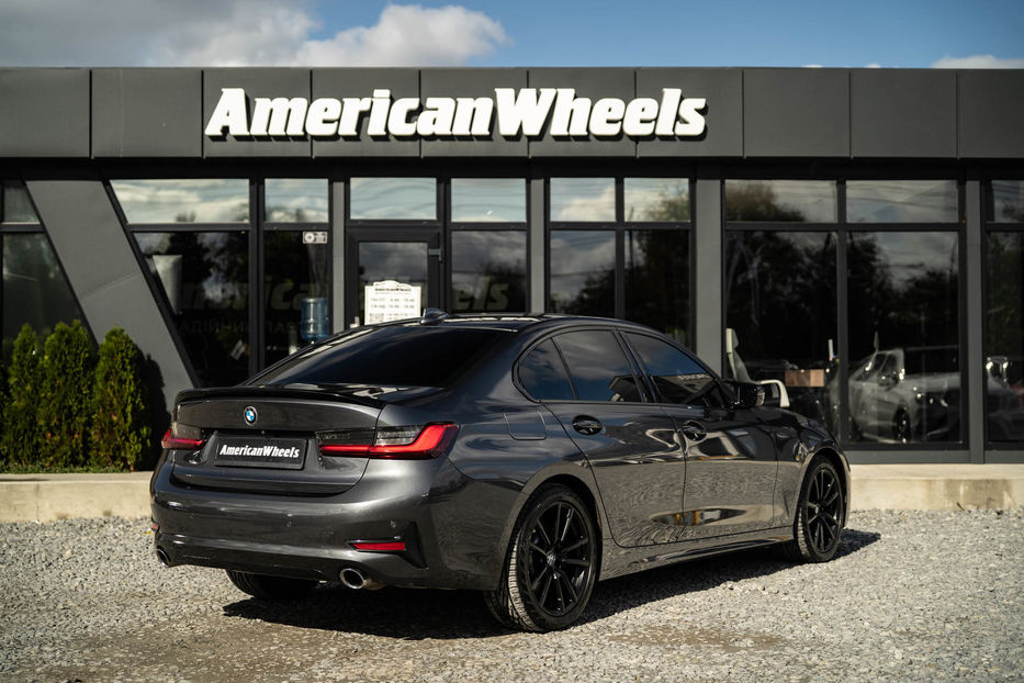 Продам BMW 330 I 2019 года в Черновцах