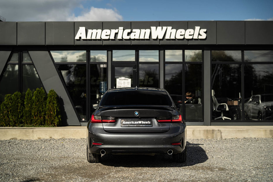 Продам BMW 330 I 2019 года в Черновцах