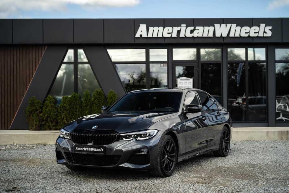 Продам BMW 330 I 2019 года в Черновцах