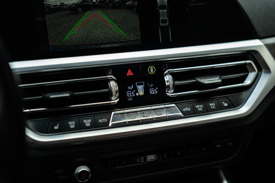 Продам BMW 330 I 2019 года в Черновцах