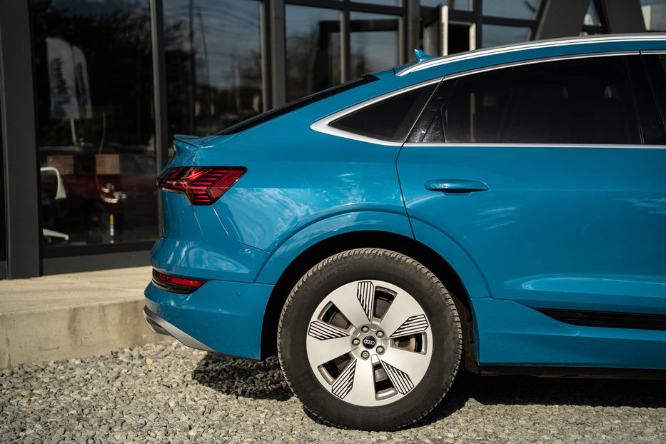 Продам Audi E-Tron SPORTBACK 2020 года в Черновцах